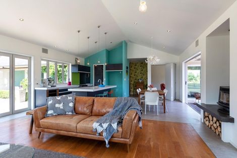 Photo of property in 218 Tarata Road, Inglewood, 4387