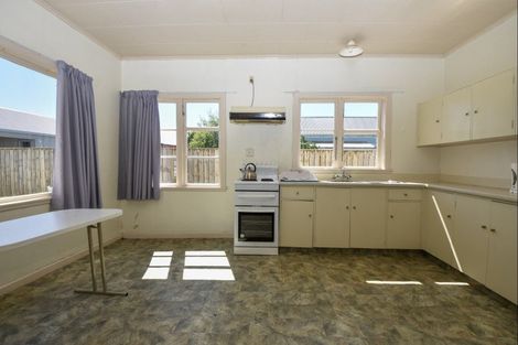 Photo of property in 20 Tyne Street, Carterton, 5713