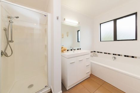 Photo of property in 420 Kairanga Bunnythorpe Road, Bunnythorpe, Palmerston North, 4478