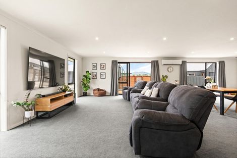 Photo of property in 6 Silverview Place, Mosgiel, 9024