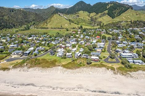 Photo of property in 15 Moray Place, Whiritoa, Whangamata, 3691