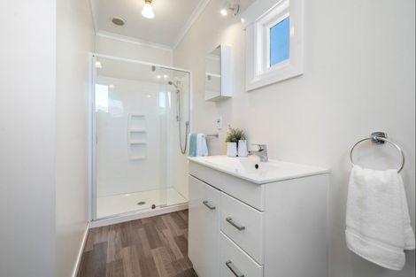 Photo of property in 44 Fitzroy Road, Fitzroy, New Plymouth, 4312