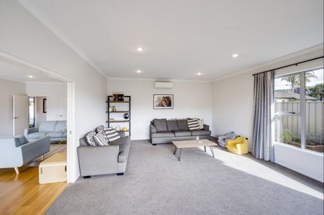 Photo of property in 154b Avondale Road, Greenmeadows, Napier, 4112