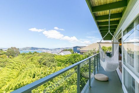 Photo of property in 12 Tensing Place, Khandallah, Wellington, 6035