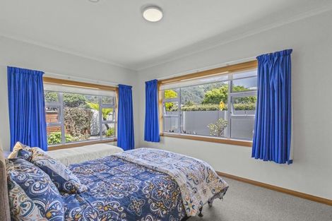 Photo of property in 36 Kent Street, Picton, 7220