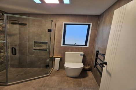 Photo of property in 15 Cambridge Road, Riverhead, 0820