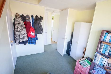 Photo of property in 8 Hamua Place, Waitara, 4320