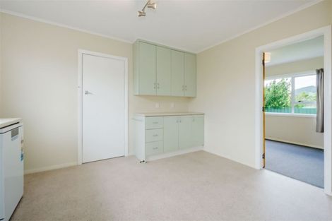 Photo of property in 31 Moana Road, Paraparaumu, 5032