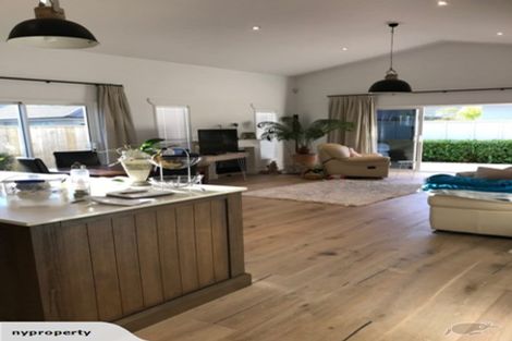 Photo of property in 35 Cassinia Close, Papamoa Beach, Papamoa, 3118