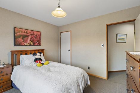 Photo of property in 14 Trump Place, Kelvin Grove, Palmerston North, 4414