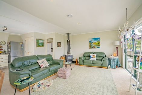 Photo of property in 10 Christa Court, Whitianga, 3510