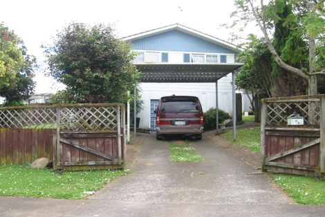 Photo of property in 24 Catkin Crescent, Papatoetoe, Auckland, 2025