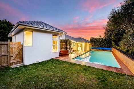 Photo of property in 10 Portage Place, Whitby, Porirua, 5024