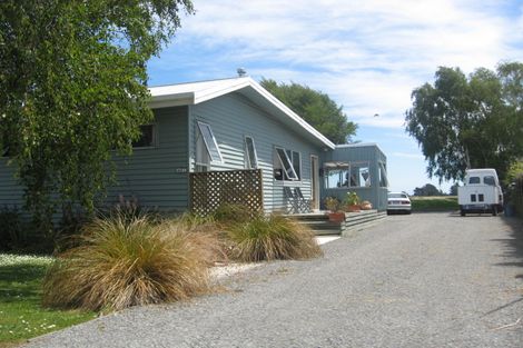 Photo of property in 41 Featherstone Avenue, Kairaki, 7630