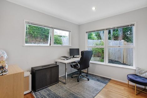 Photo of property in 2/64 Alton Avenue, Hillcrest, Auckland, 0627