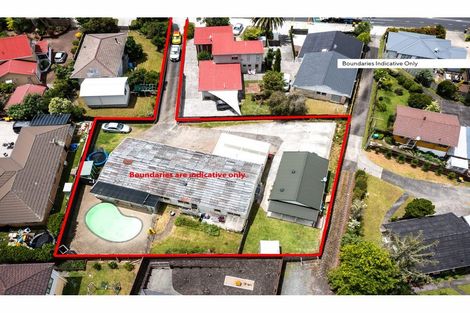 Photo of property in 56 Makora Road, Massey, Auckland, 0614