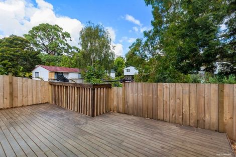 Photo of property in 17 Sunshine Boulevard, Sunnyvale, Auckland, 0612