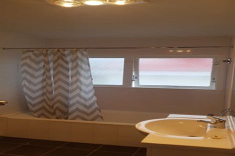 Photo of property in 11/6-8 Keys Street, Elderslea, Upper Hutt, 5018