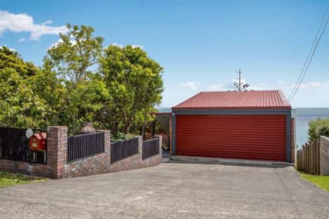Photo of property in 216 Vipond Road, Stanmore Bay, Whangaparaoa, 0932