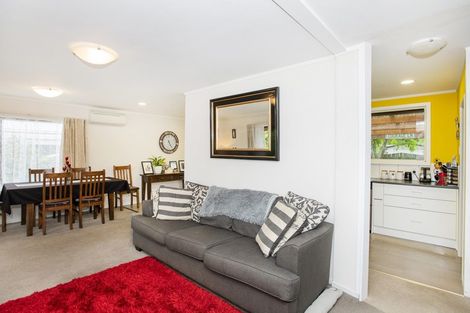 Photo of property in 10 Campion Road, Riverdale, Gisborne, 4010