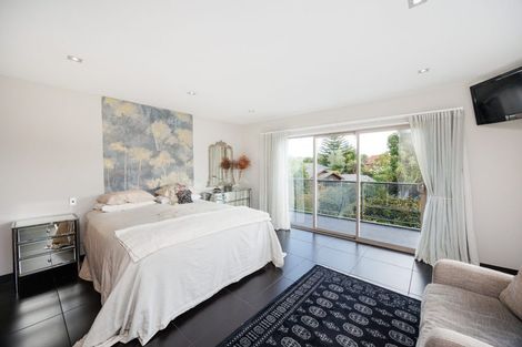 Photo of property in 25 Trent Avenue, Hokowhitu, Palmerston North, 4410