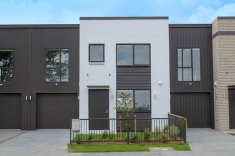 Photo of property in 16 Orford Lane, Takanini, 2112