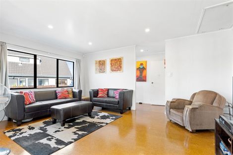 Photo of property in 11 Halyard Place, Te Atatu Peninsula, Auckland, 0610