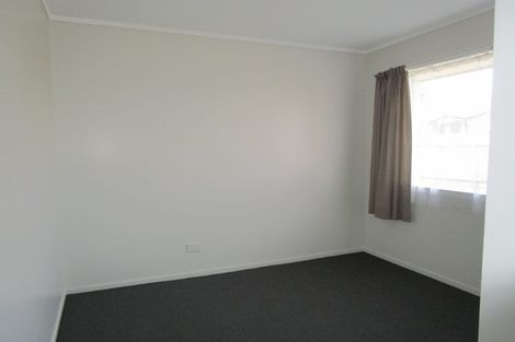 Photo of property in 4a Cross Street, Papakura, 2110