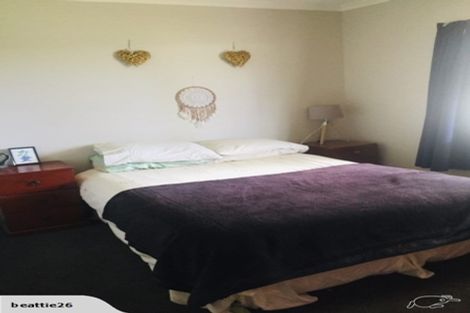 Photo of property in 24 Henderson Street, Otane, 4202