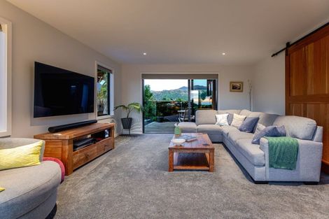 Photo of property in 24 Rosetta Road, Raumati South, Paraparaumu, 5032