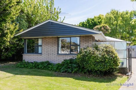 Photo of property in 6 Gladson Avenue, Sockburn, Christchurch, 8042