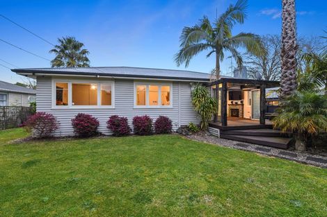 Photo of property in 17 Kingsway Crescent, Forest Lake, Hamilton, 3200