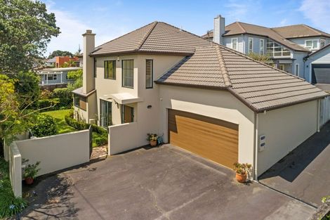Photo of property in 1/8 Omana Road, Milford, Auckland, 0620