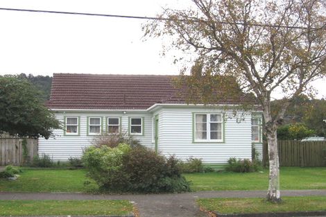 Photo of property in 17 Churton Crescent, Taita, Lower Hutt, 5011