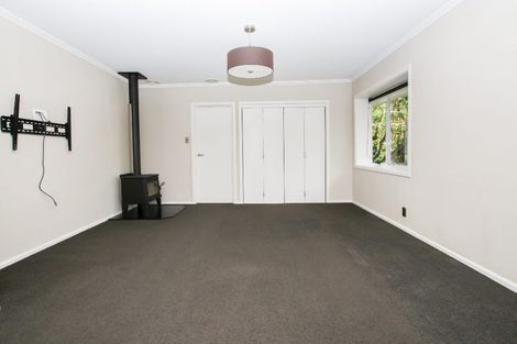 Photo of property in 28 Pulham Crescent, Queenwood, Hamilton, 3210