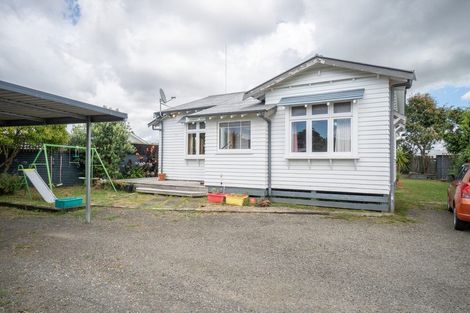 Photo of property in 25 Tiller Close, Kelvin Grove, Palmerston North, 4414