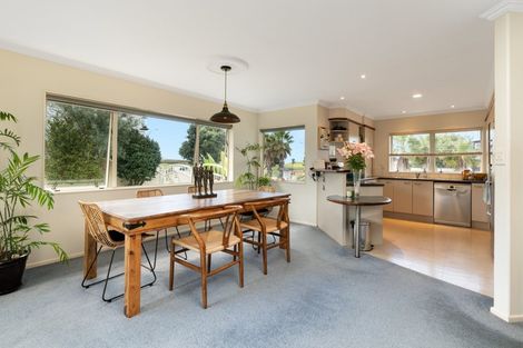 Photo of property in 4 Bermuda Drive, Papamoa Beach, Papamoa, 3118