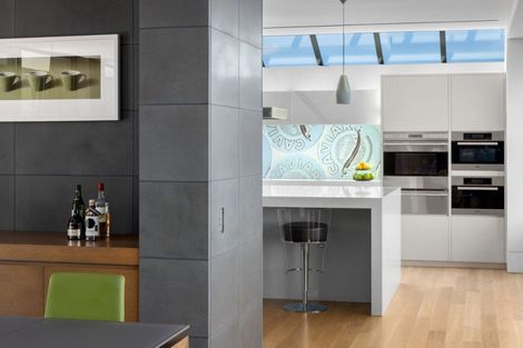 Photo of property in 41 Beach Road, Castor Bay, Auckland, 0620