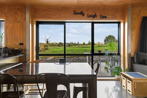 Photo of property in 23 Metcalfe Road, Ngahinapouri, Hamilton, 3290