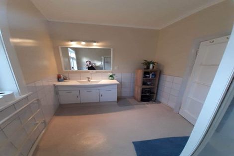 Photo of property in 359 The Terrace, Te Aro, Wellington, 6011