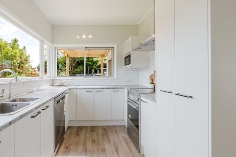 Photo of property in 82 Maeroa Road, Maeroa, Hamilton, 3200