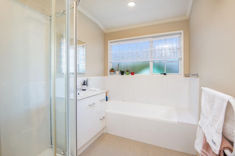 Photo of property in 89c Main Road, Fairfield, Dunedin, 9018