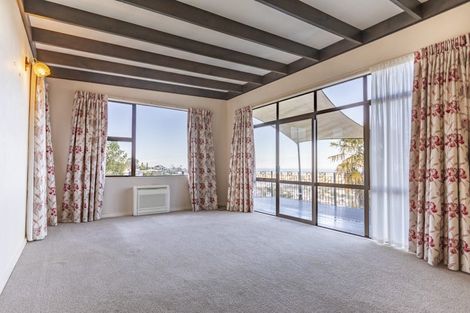 Photo of property in 19 Havelock Road, Hospital Hill, Napier, 4110