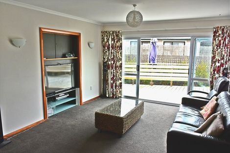 Photo of property in 19 Flay Crescent, Burnside, Christchurch, 8053