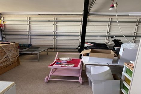 Photo of property in 20 Grenada Avenue, Forrest Hill, Auckland, 0620