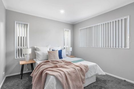 Photo of property in 20a Karamu Street, Te Atatu Peninsula, Auckland, 0610