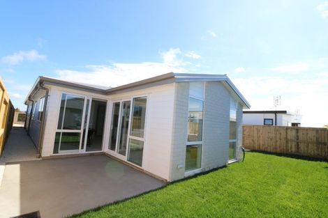 Photo of property in 269 Te Okuroa Drive, Papamoa, 3118