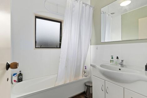 Photo of property in 23a Garland Drive, St Andrews, Hamilton, 3200