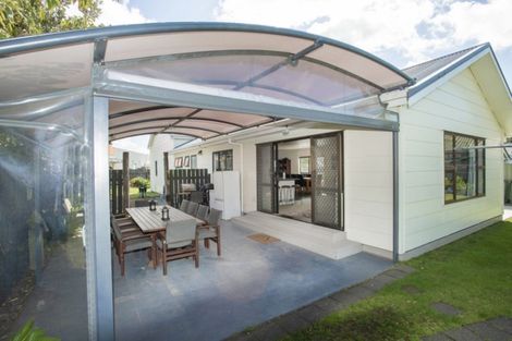 Photo of property in 52 Awapuni Road, Awapuni, Gisborne, 4010