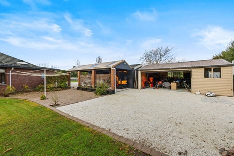 Photo of property in 37 Chinnerys Road, Woodend, 7610